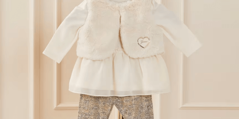 Guess baby for the little fashion lovers Guess baby for the little fashion lovers