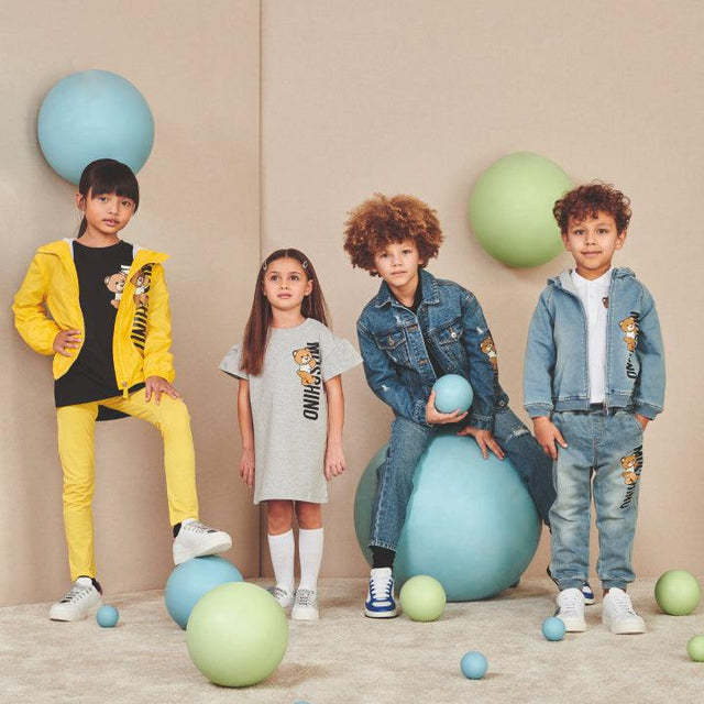 Invloed van kinderen op hun eigen kledingkeuzes Invloed van kinderen op hun eigen kledingkeuzes