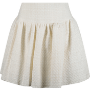 モナリサの子供の女の子は白からスカートをします