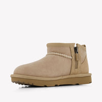 UGG Unisex Boots In Sand