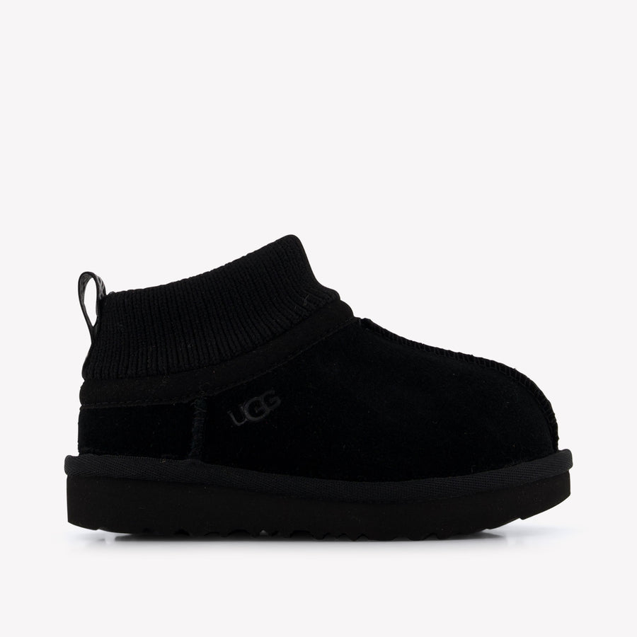 UGG Classic Ultra Stretch Cuff Unisex Kids Shoes in Black