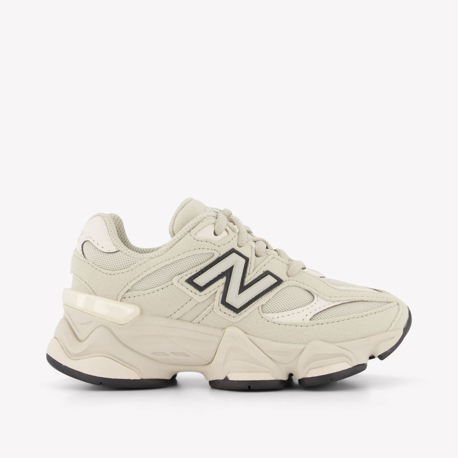 New Balance P9060 Kinder Unisex Sneakers in Beige