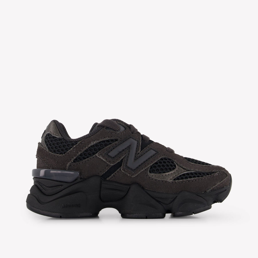 New Balance P9060 Unisex Sneakers in Zwart