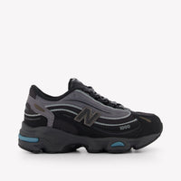 New Balance P1000 Unisex Sneakers in Zwart