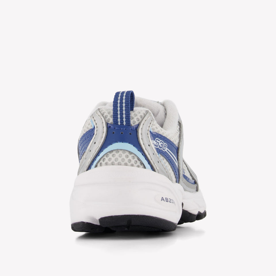 New Balance P530 Unisex Sneakers in Zilver