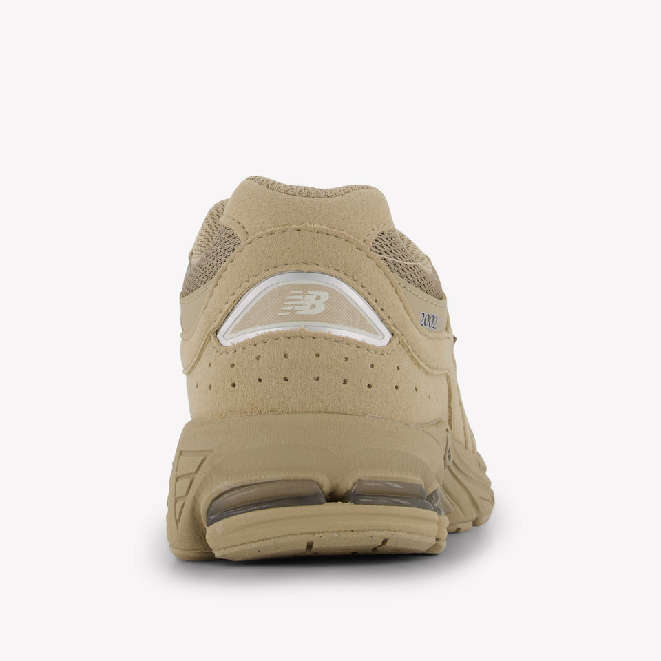 New Balance G2002 Unisex Sneakers in Beige
