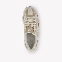 New Balance G530 Unisex Sneakers in Beige
