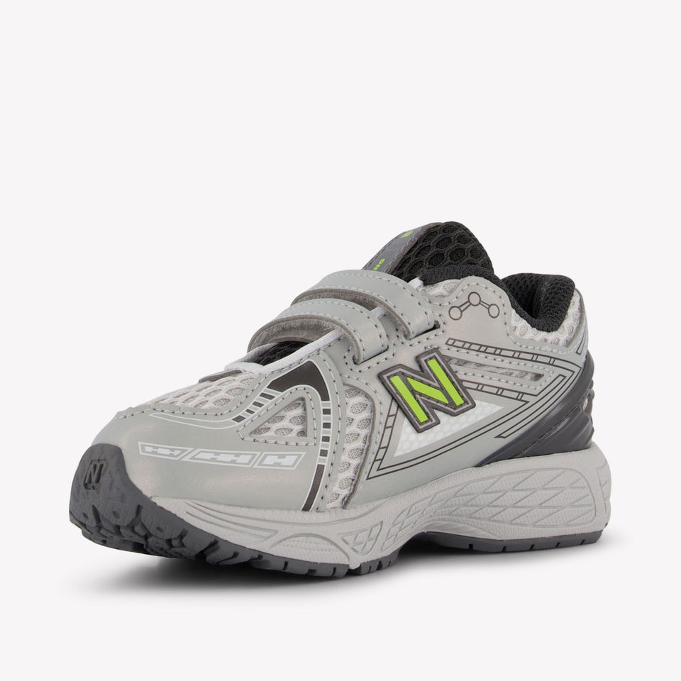 New Balance I1906 Unisex Sneakers in Zilver