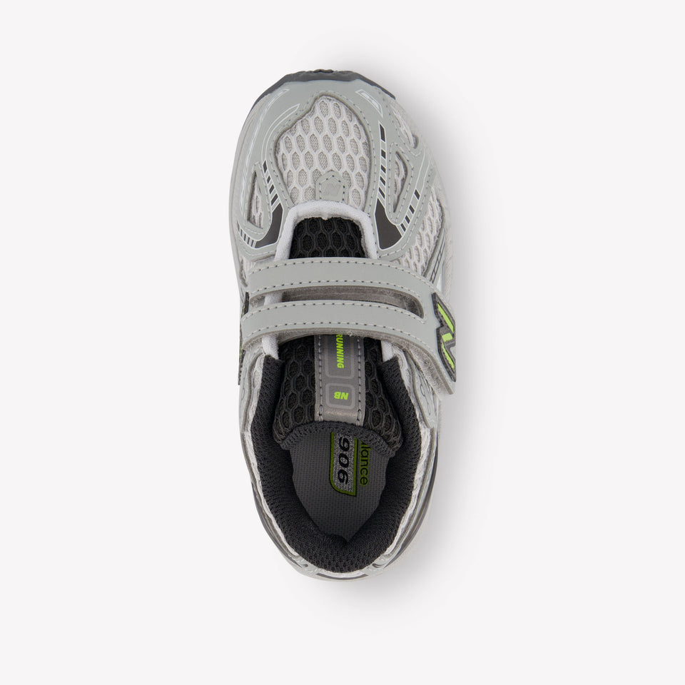 New Balance I1906 Unisex Sneakers in Zilver