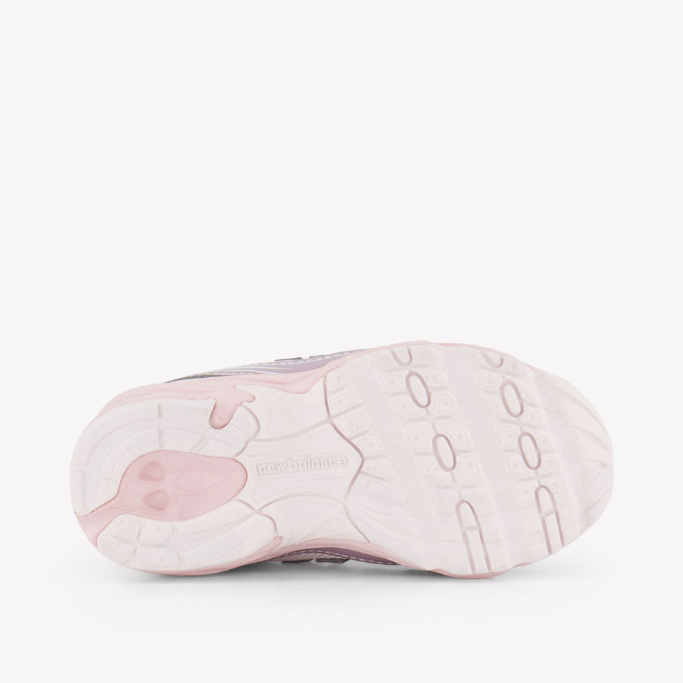 New Balance I740 Unisex Sneakers in Licht Roze