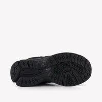 New Balance G2002 Unisex Sneakers in Zwart
