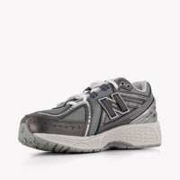 New Balance G1906 Unisex Sneakers in Donker Grijs