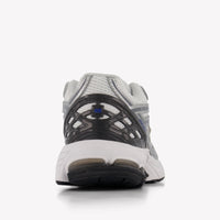 New Balance Unisex Sneakers In Silver