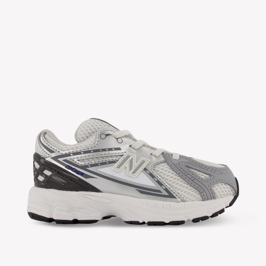New Balance 1906 Unisex Kids Sneakers in Silver