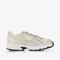 New Balance Unisex Sneakers In OffWhite