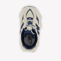 New Balance 9060 Unisex Sneakers In Navy