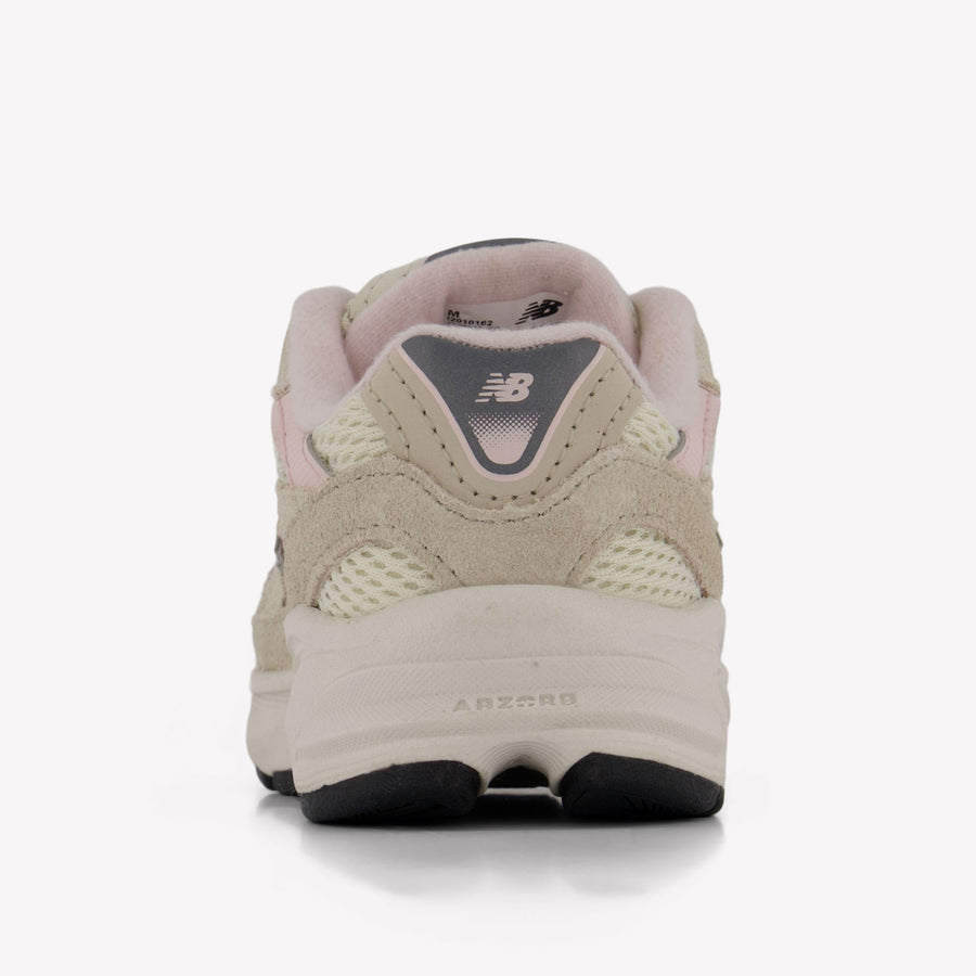 New Balance 2010 Unisex Sneakers In Licht Roze
