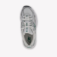 New Balance Unisex Sneakers In Green