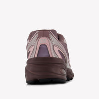 New Balance Unisex Sneakers In Light Pink