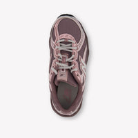 New Balance Unisex Sneakers In Light Pink