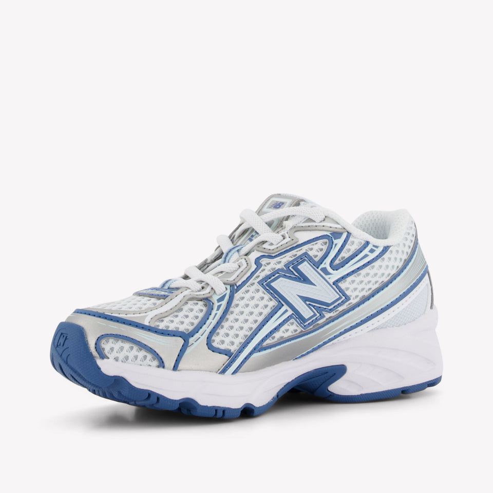 New Balance 740 Unisex Sneakers in Light Blue