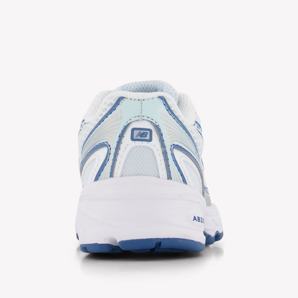 New Balance 740 Unisex Sneakers in Light Blue