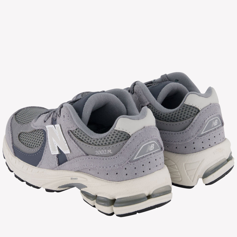 New Balance 2002 Unisex Sneakers  Gray