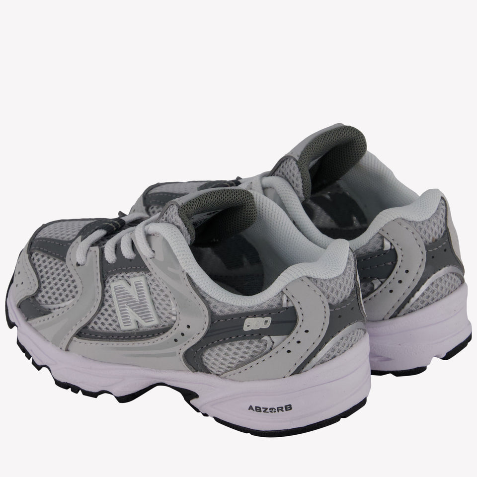 New Balance 530 Unisex Sneakers in Gray