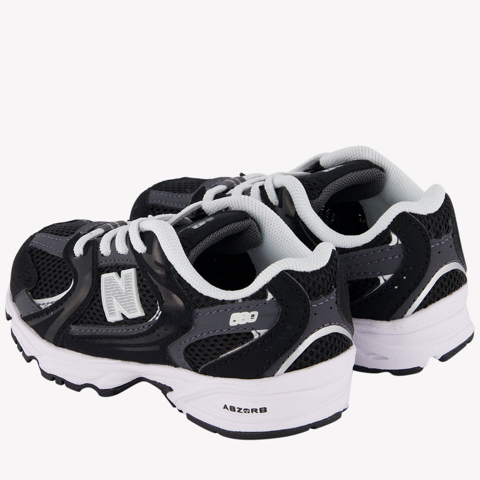 New Balance 530 Unisex Sneakers in Black