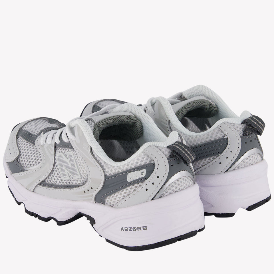 New Balance 530 Unisex Sneakers in Gray