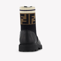 Fendi Girls Boots In Black