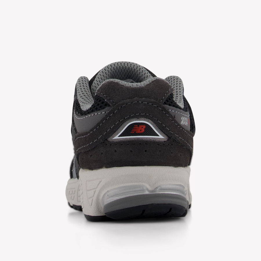 New Balance Iv2002 Unisex Sneakers  Dark Gray