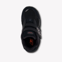 New Balance IV2002 Unisex Sneakers in Zwart