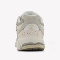 New Balance Kinder Unisex Sneakers in Creme