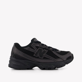 New Balance Pz740 Unisex Sneakers  Black
