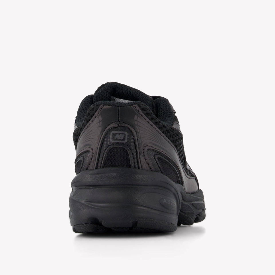 New Balance Pz740 Unisex Sneakers  Black