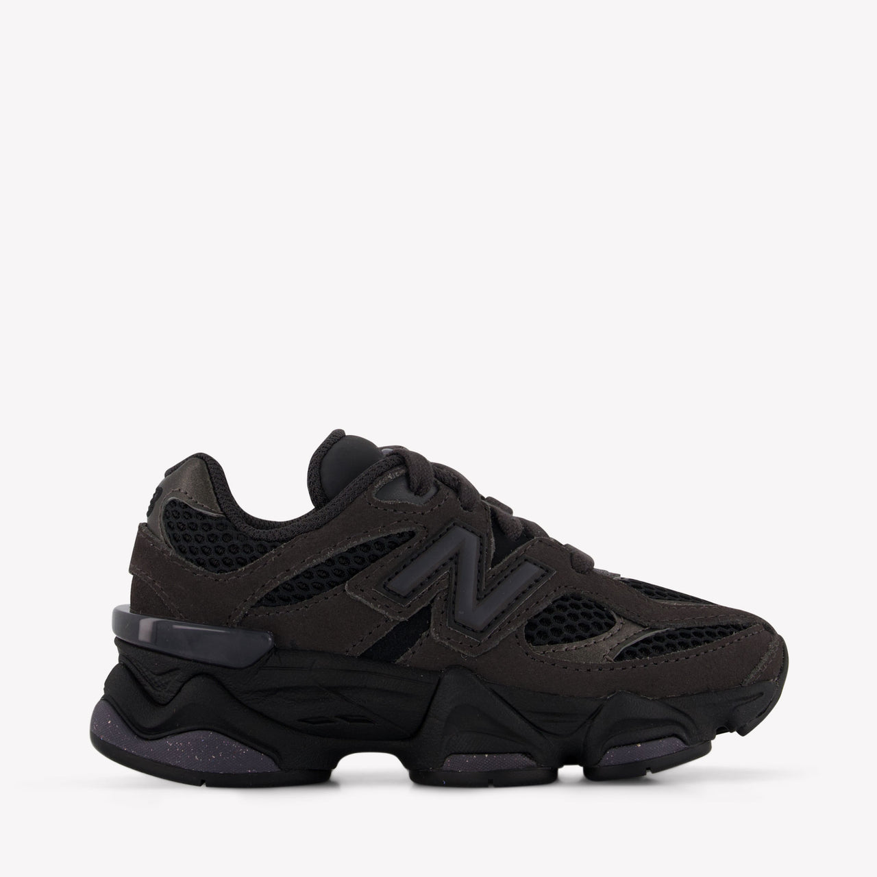 New Balance Unisex Sneakers In Black