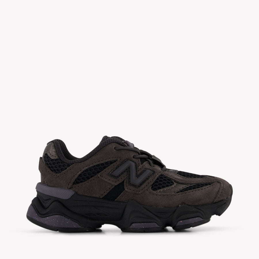 New Balance 9060 Unisex Kids Sneakers in Black