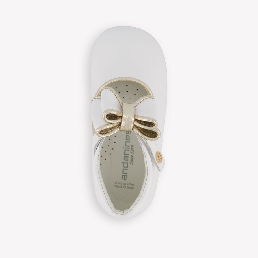 Andanines Girls Shoes In White