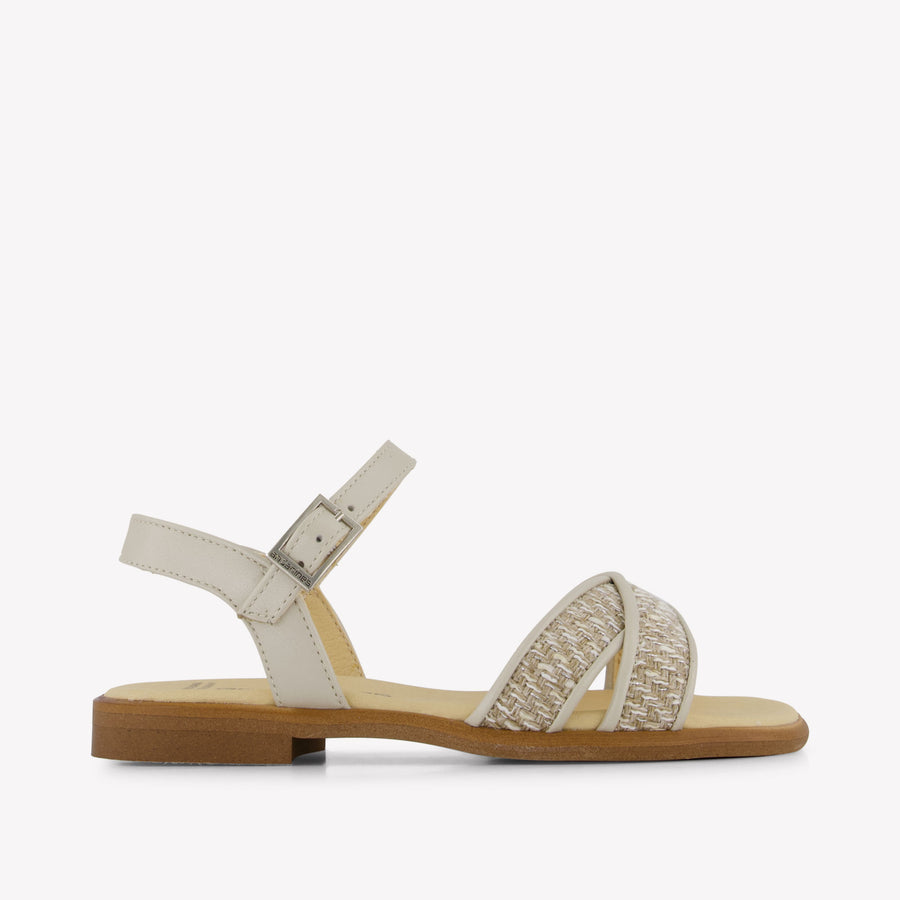 Andanines Girls Sandals in Beige