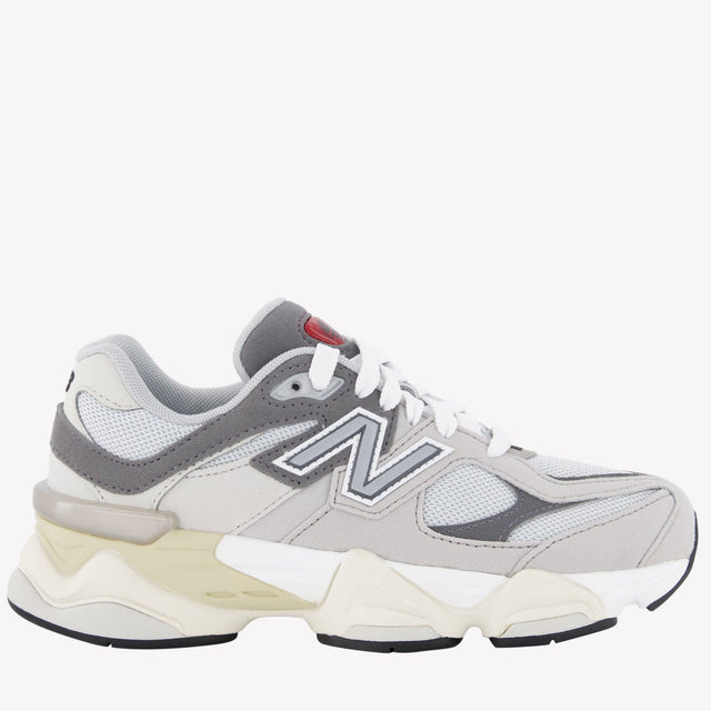 New Balance 9060 Unisex Sneakers In Grijs