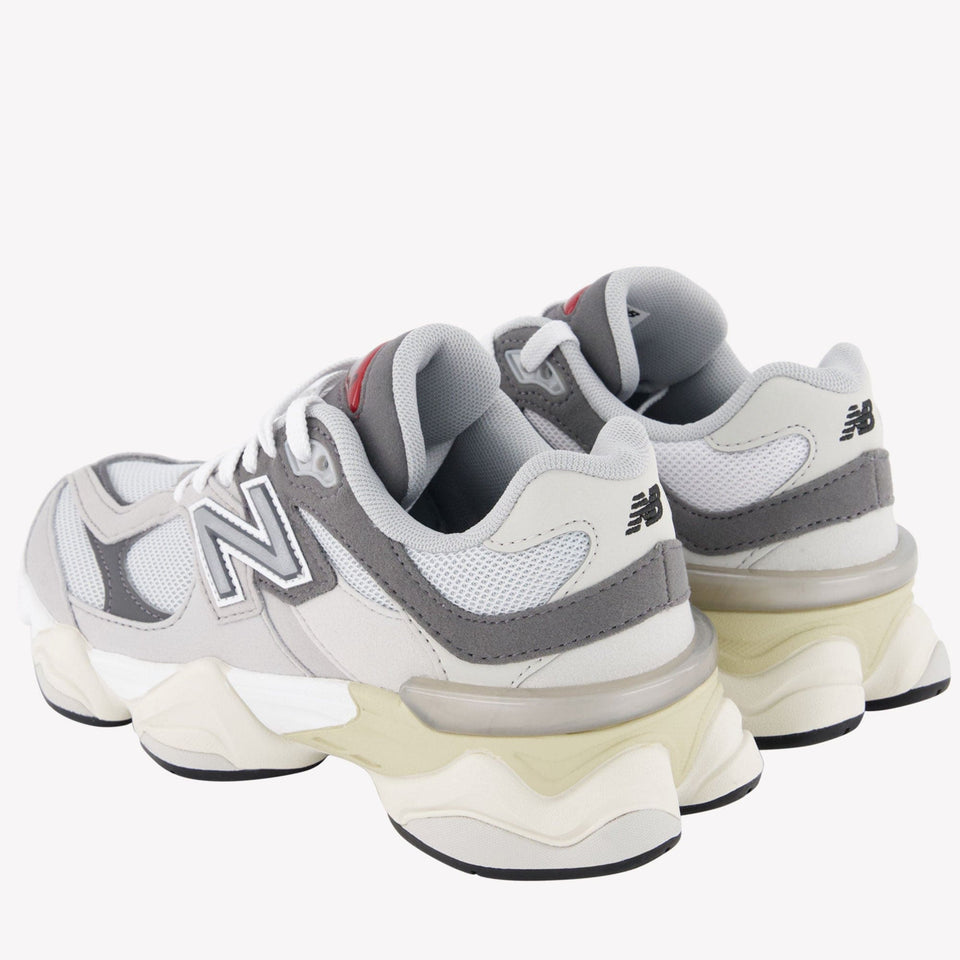 New Balance 9060 Unisex Sneakers In Grijs